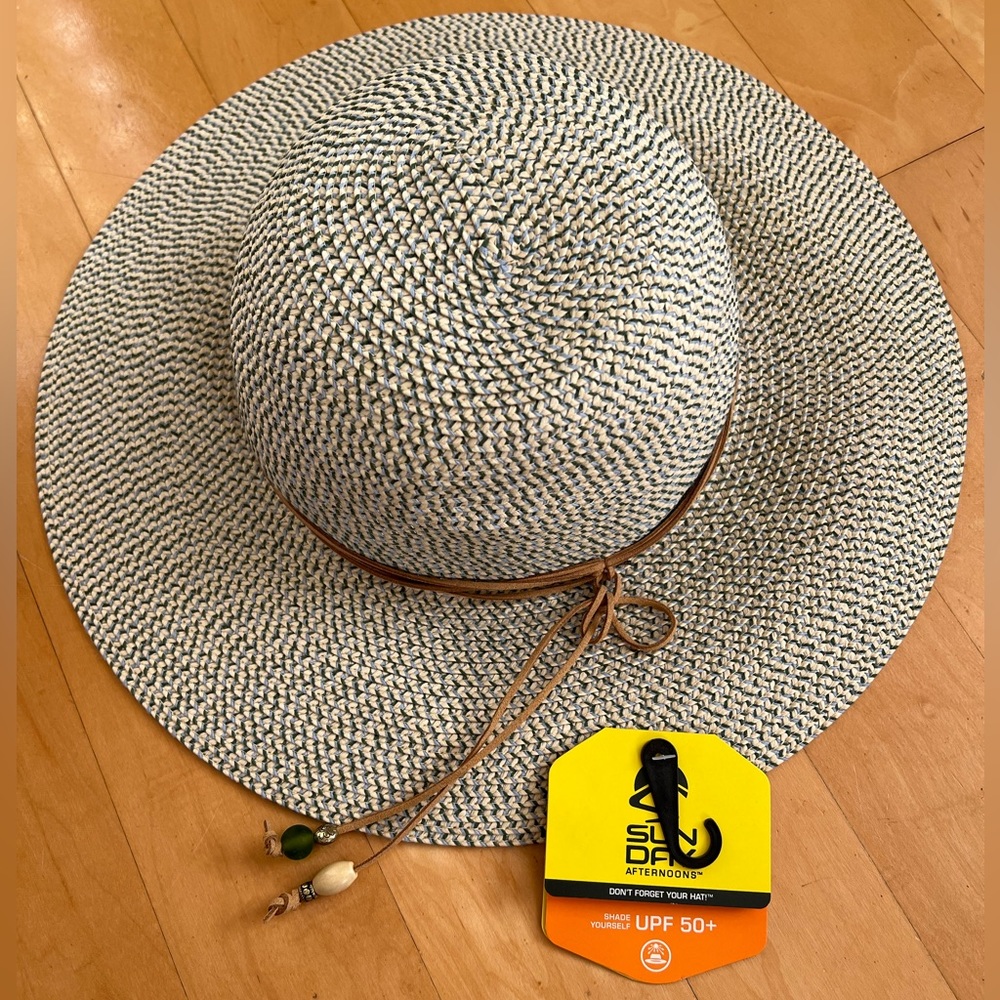 Sundry ☀️ 🏖️ NWT sunhat UPF 50+